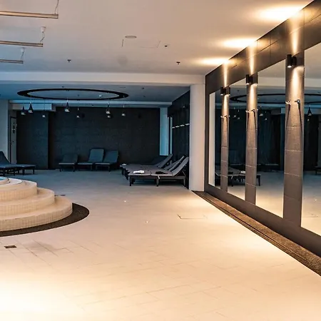 Hanza Tower View 13th Floor Apartment *