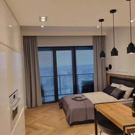 Hanza Tower View 13th Floor Apartment *