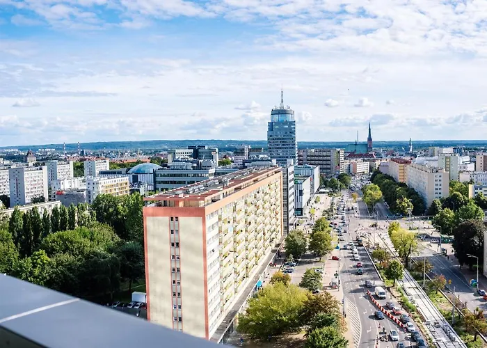 Hanza Tower View 13th Floor Апартаменты